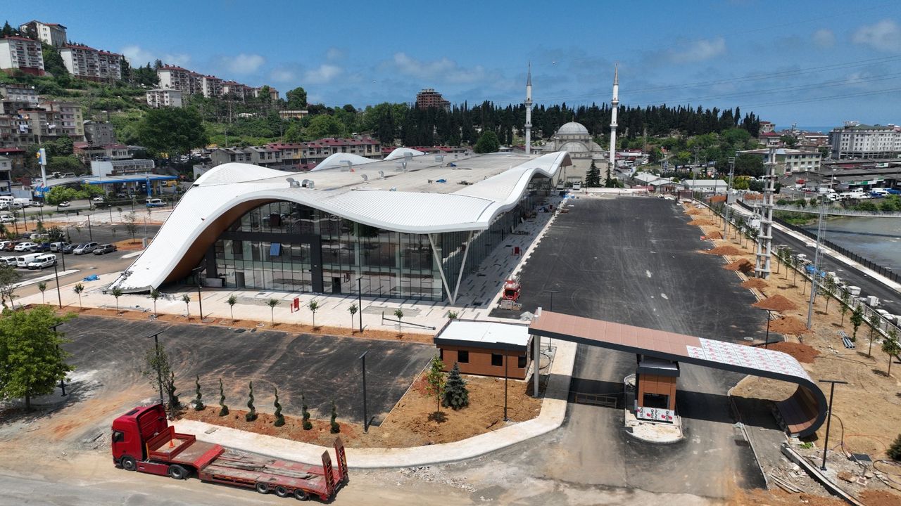 Trabzon A Yap M Tamamlanan Yeni Otogar Gelecek Ay Hizmete A Lacak