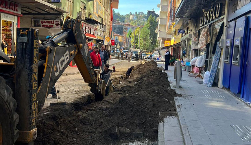 - Çalışmalar 10 gün önce tekrar başladı
İlçede yaklaşık 3 haftadır durdurulan çalışmalar, 10 gün önce tekrar başladı.