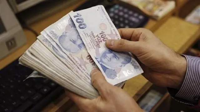 Emeklilere Yüzde 26 Zam ve Yüzde 15 Sosyal Yardım Katkısı
SSK, Bağ-Kur ve Emekli Sandığı emeklileri Temmuz 2024'te maaş artışını sabırsızlıkla bekliyor.