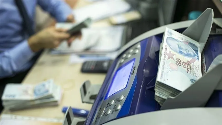 Bu sayede, üç çocuklu bir aileye toplam 1.300 TL sosyal yardım ödemesi yapılmış olacak.