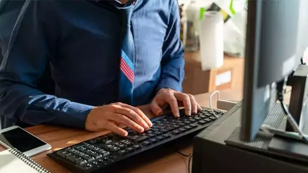 Hazine ve Maliye Bakanlığı, YÖK, TPAO, Ticaret Bakanlığı, İçişleri Bakanlığı, Orman Genel Müdürlüğü alım yapacak kurumlar arasında bulunuyor.