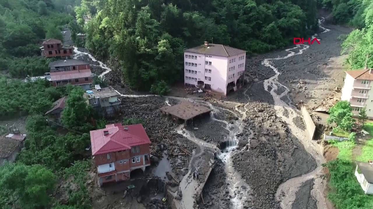 Trabzon Icin Sel Ve Heyelanlar Kapida 2