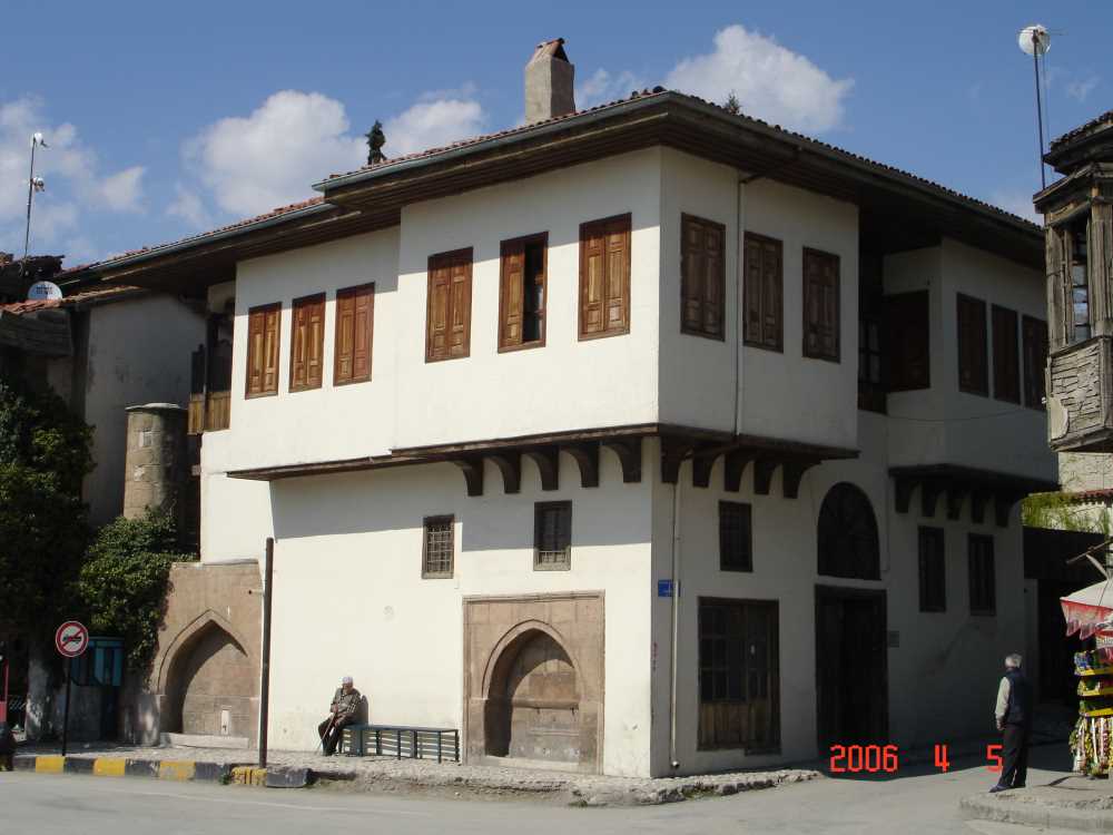 20160120154059541 Misirlilar Evi