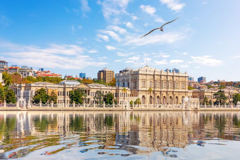 Dolmabahce Sarayi-1