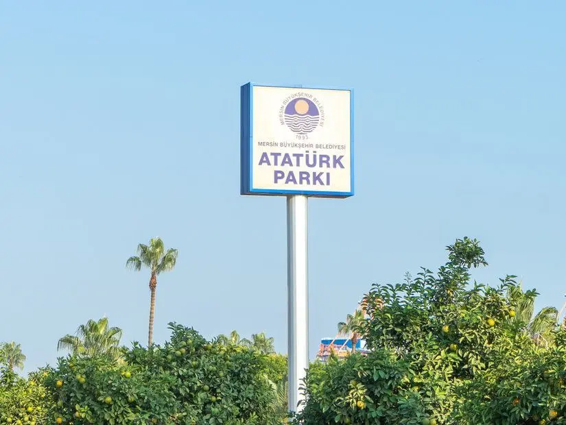 Ataturk Parki 38222