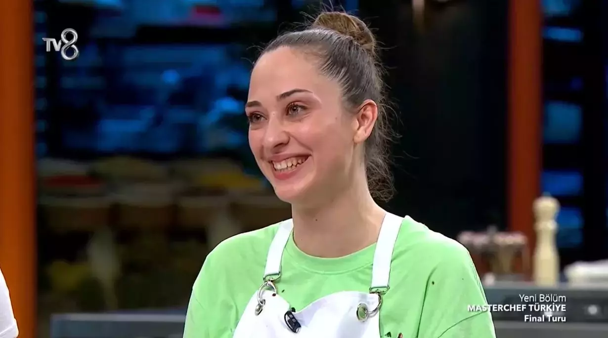 Masterchef 10 Yarismaci Kim