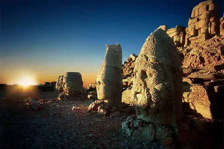 Adiyaman Nemrut Daği