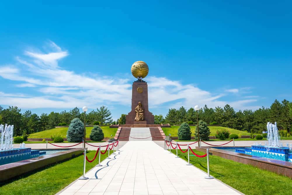 Bağımsızlık Meydanı Taşkent Özbekistan