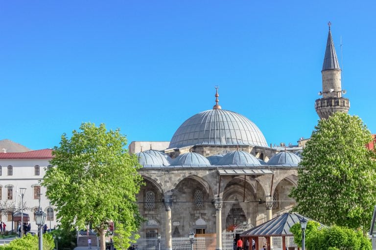 Lala Mustafa Paşa Cami Erzurum 768X512