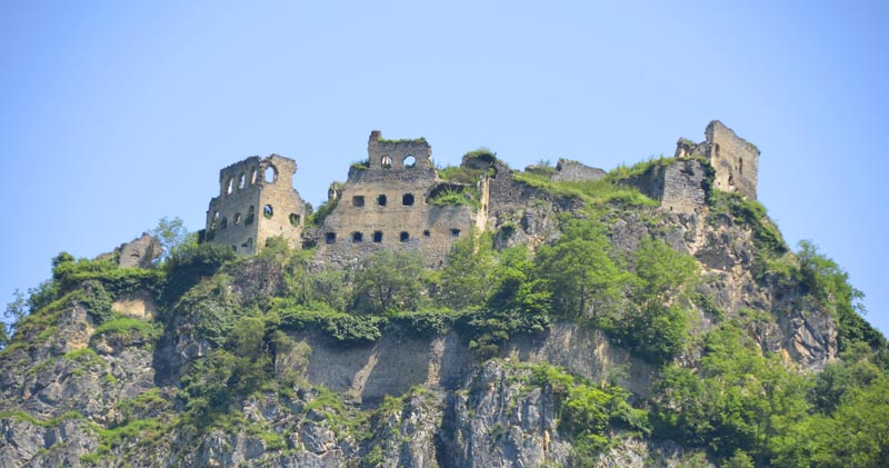 Peristera Manastırı