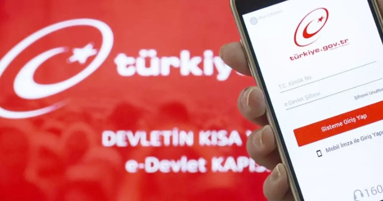 [GRAFİK: Rize'yi merkezde gösteren ve komşu iller olan Trabzon, Artvin, Erzurum ve Bayburt'u oklarla işaretleyen basit bir harita]