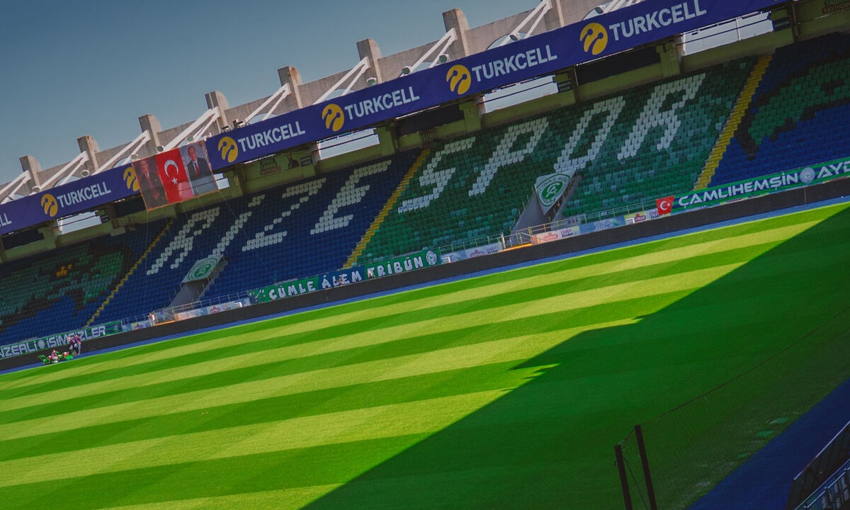 Çaykur Rizespor’dan Sert Karar: 1.680 Kombine İptal Edildi