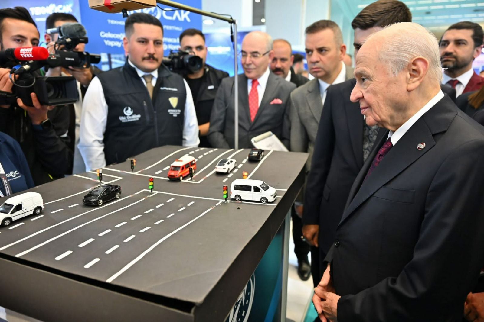 TeknOcak Festivali'nde Rize Atmaca Tim Teknoloji Takımı birinci oldu