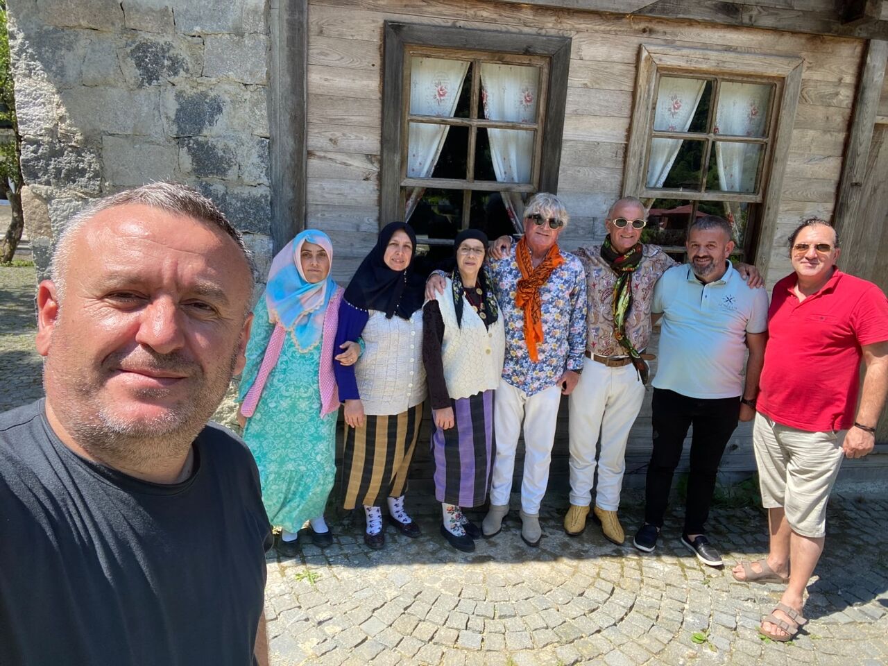 SANATÇI ZEKİ BİLGİ’DEN DÖRT ESERLİK KAİDE ÇALIŞMASI