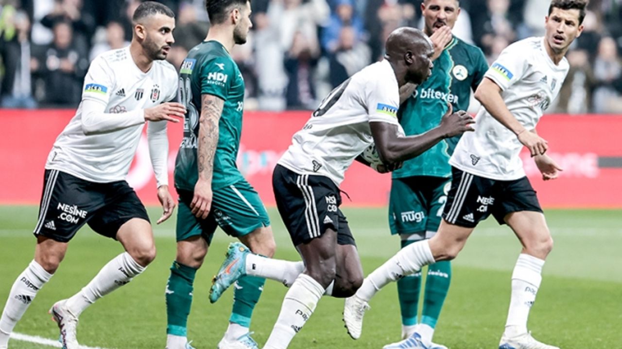 Beşiktaş, sahasında Giresunspor'u 3-1 yendi