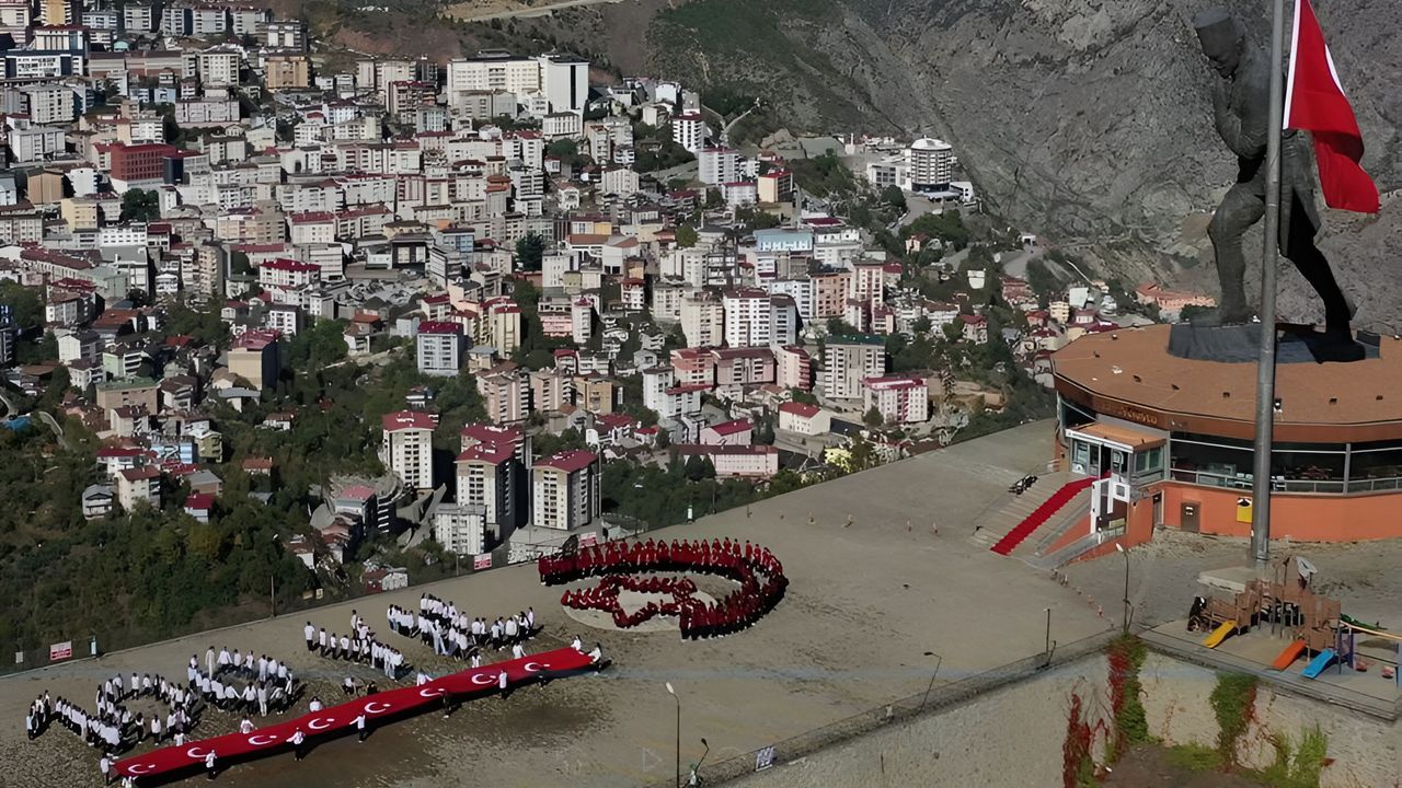 Artvin'de muhteşem 100. yıl fotoğrafı