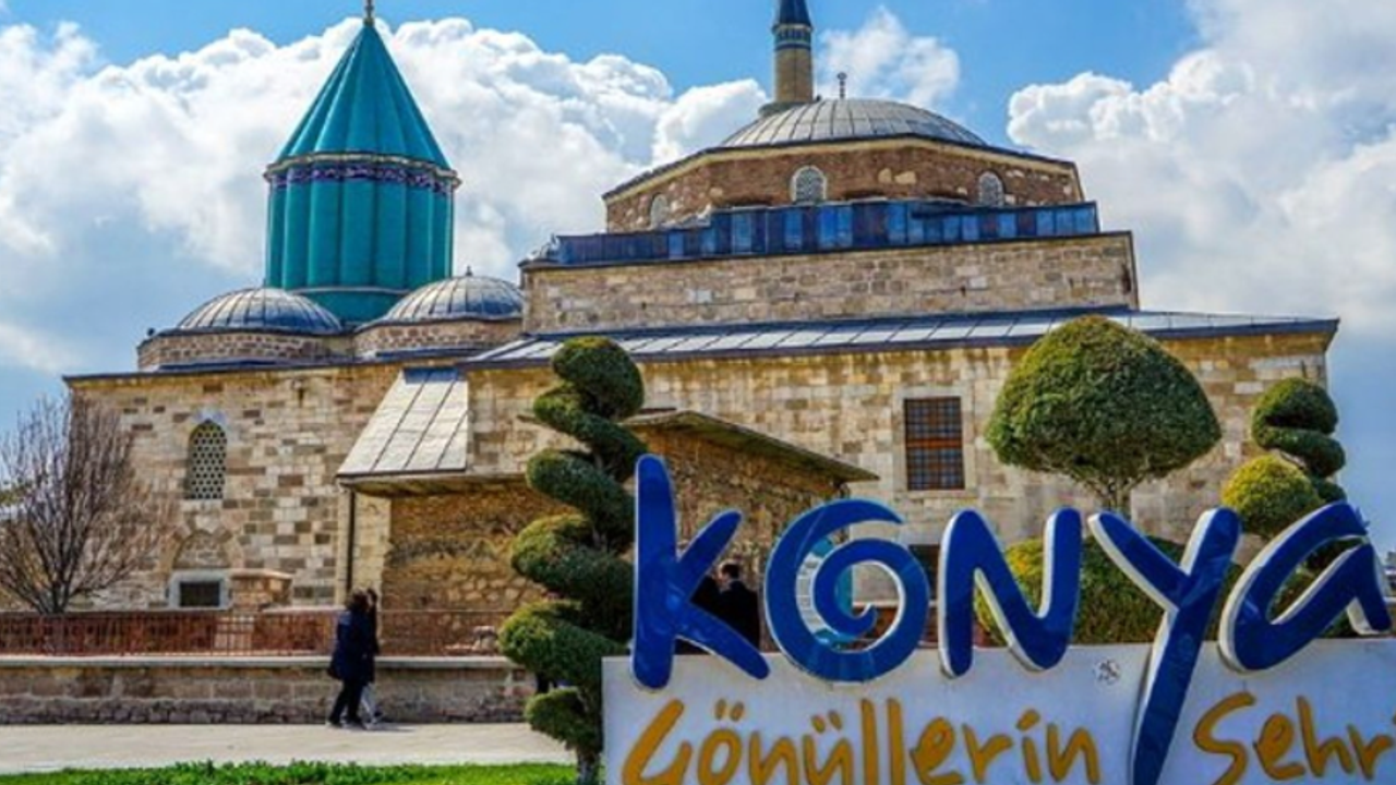 Konya’nın neyi meşhur? Konya'da gezilecek yerler ve hediyelikleri nelerdir?