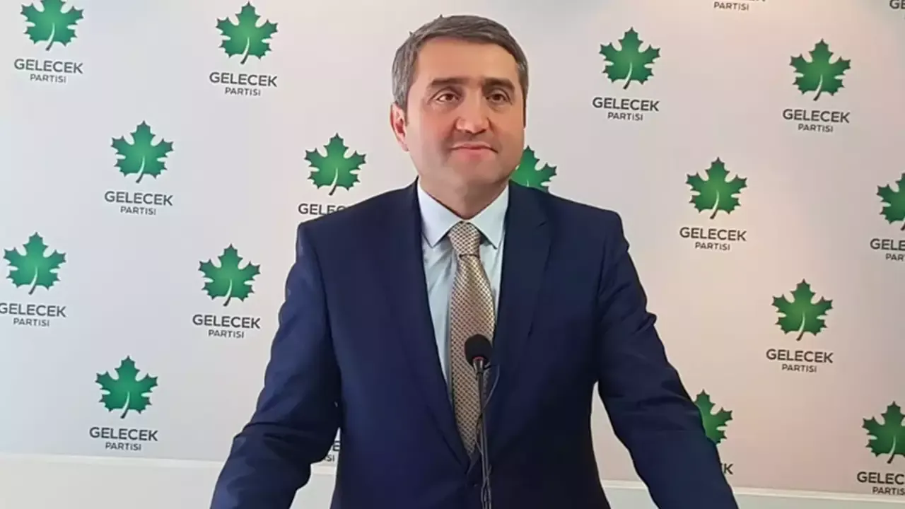 Selim Temurci ve 9 milletvekili CHP’ye istifa dilekçelerini verdi