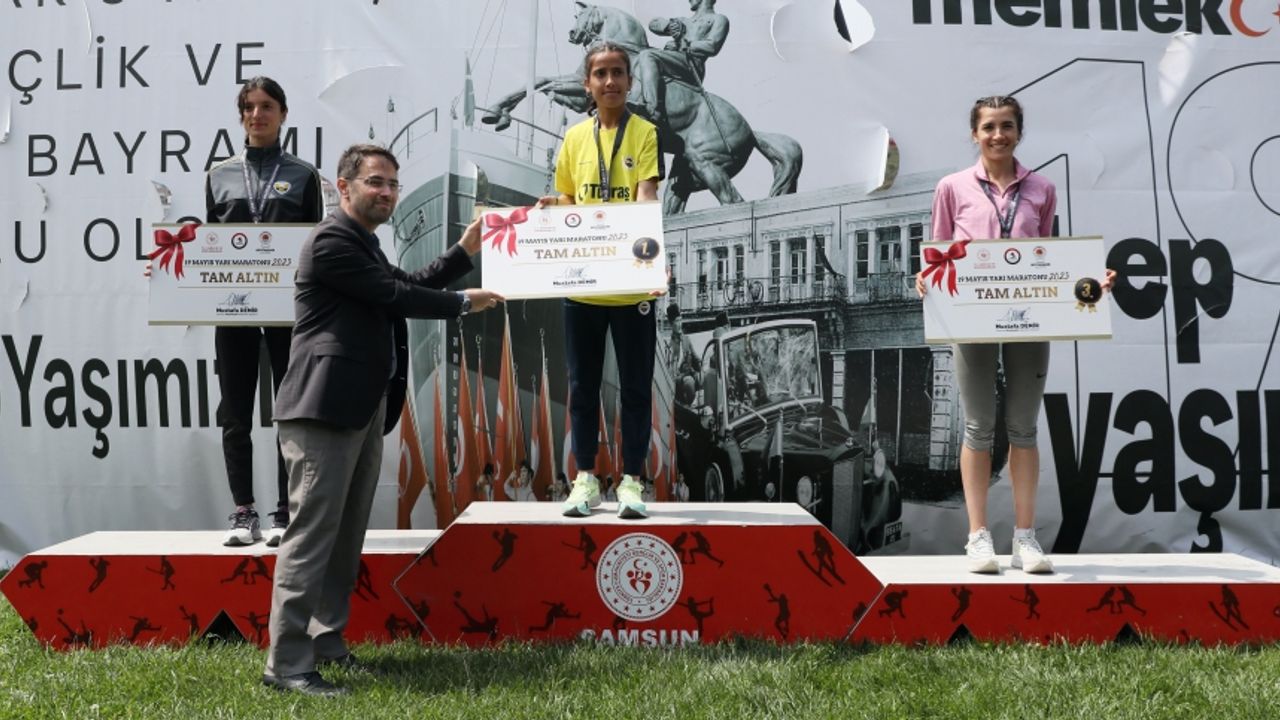 Samsun'da 19 Mayıs Yarı Maratonu sona erdi