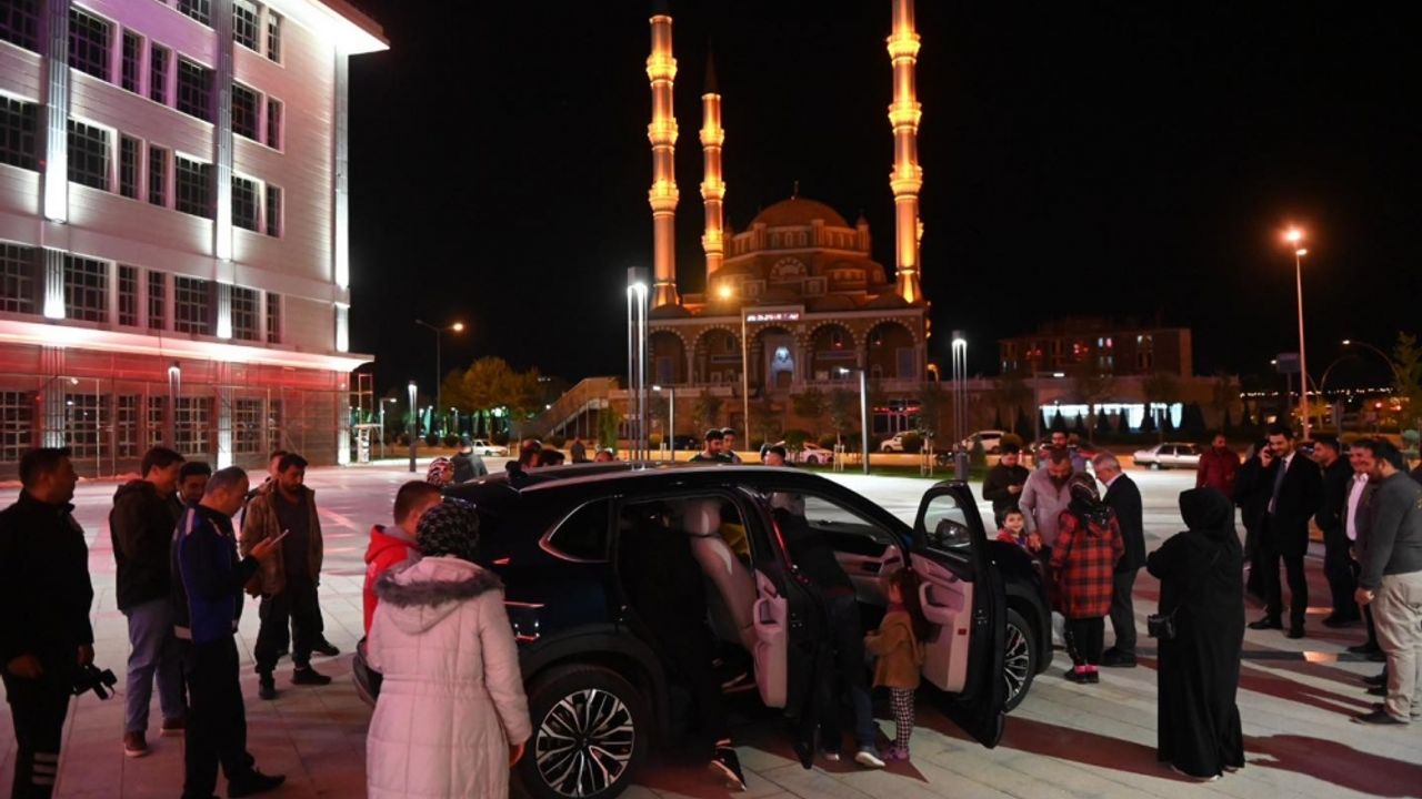 Türkiye'nin yerli otomobili Togg, Çorum Belediyesinin makam aracı oldu