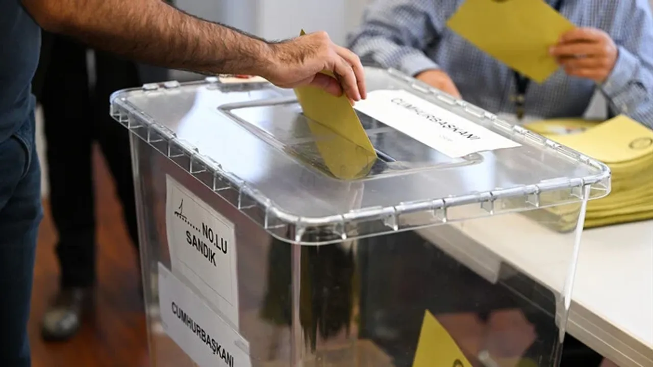Yurt dışı ve gümrüklerde oy kullanan seçmen sayısı 1,5 milyonu aştı