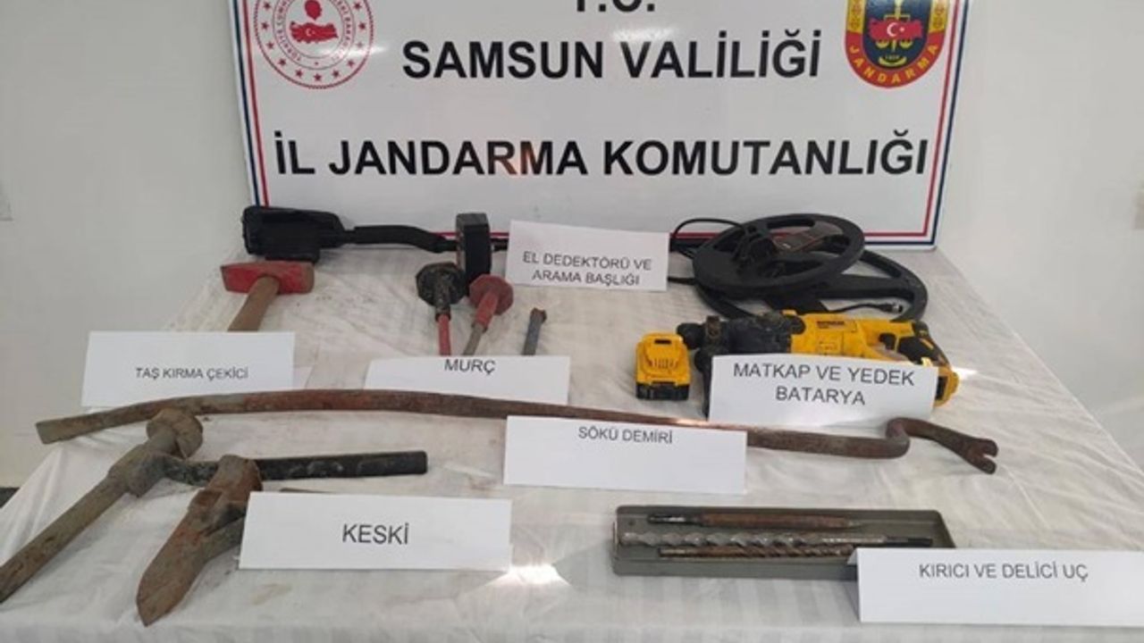 Samsun'da kaçak kazı yapan 2 şüpheli gözaltına alındı