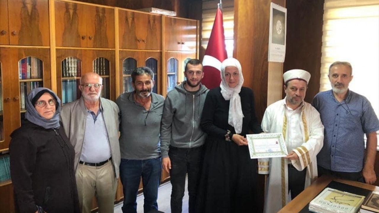 Fransız vatandaşı Cindy Maylene, Trabzon'da Müslüman oldu