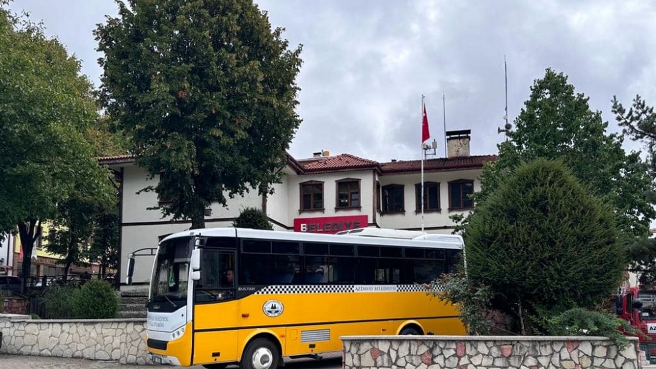 Kastamonu'nun Azdavay ilçesinde öğrenciler halk otobüslerinden ücretsiz yararlanacak