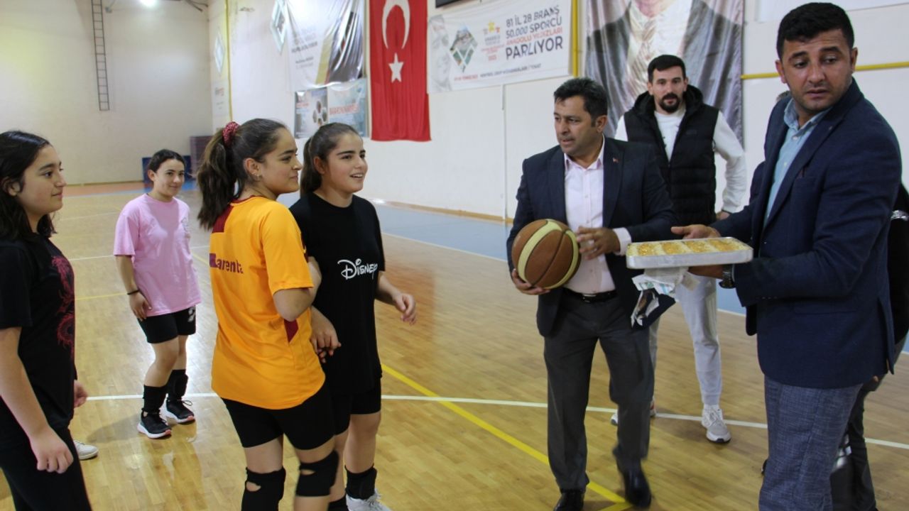 Pazar Belediye Başkanı Yılmaz'dan sporculara ziyaret