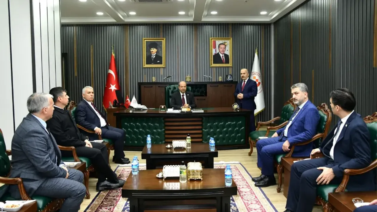 KKTC Cumhurbaşkanı Tatar, Trabzon'da Tarihî Atatürk Köşkü'nü Ziyaret Etti