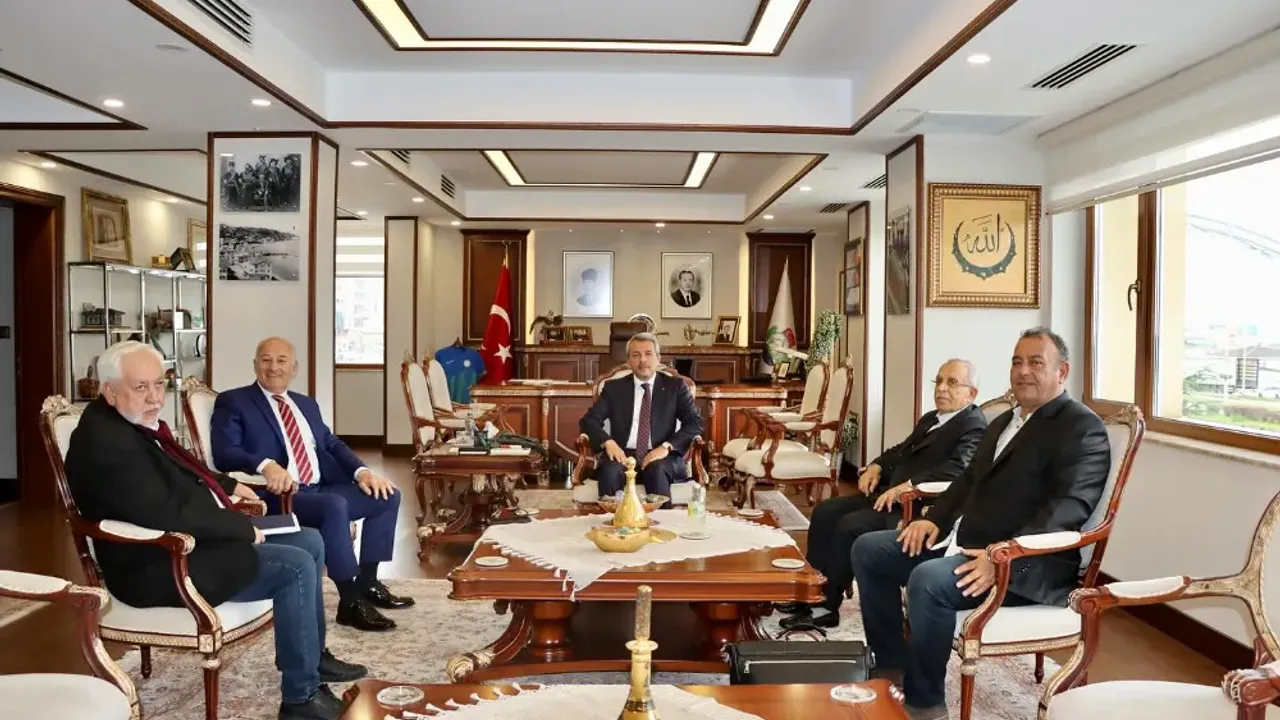 Vali Baydaş İzmir'deki Rize Günleri'ne davet edildi