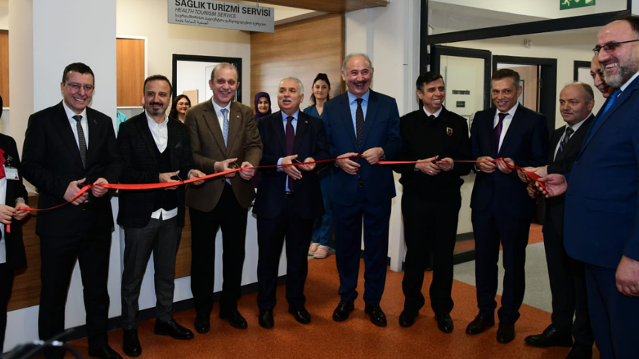 Vali Aziz Yıldırım, KTÜ Farabi Hastanesi Sağlık Turizm Ünitelerinin Açılışına Katıldı