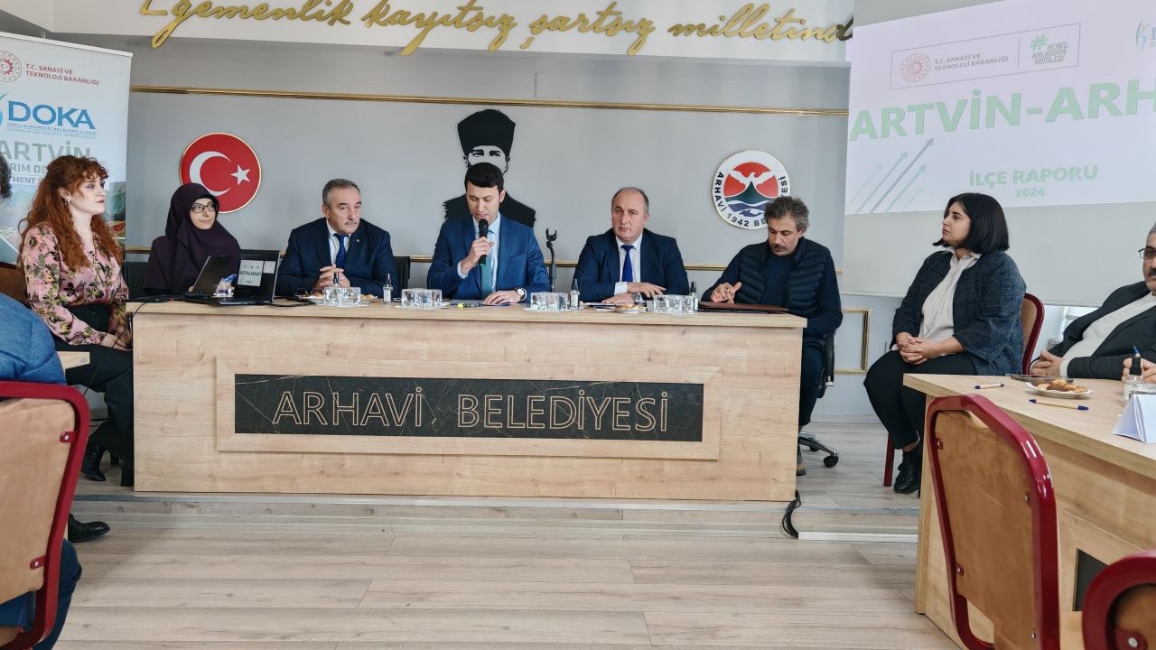 Artvin'de "Tarım Turizm ve Sanayi Çalıştayı" düzenlendi