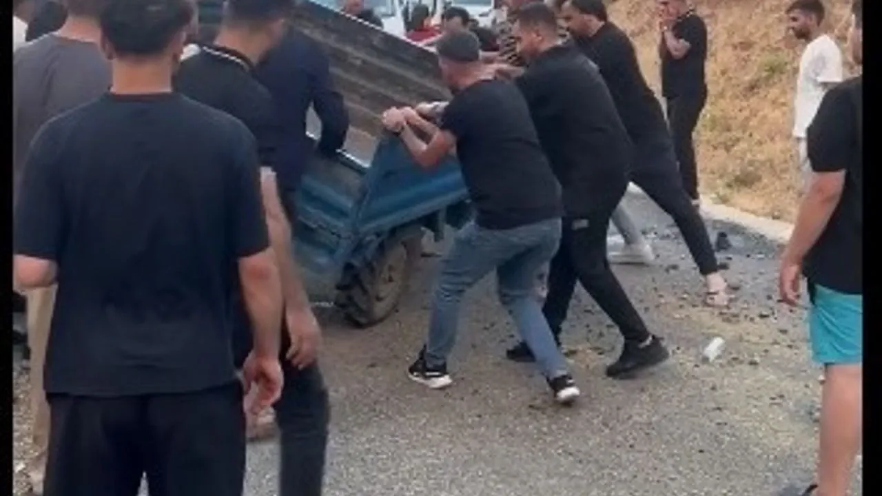 Bitlis'te Patpat Aracı Devrildi: 6 Yaralı Hastaneye Sevk Edildi