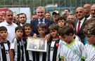 Gençlik ve Spor Bakanı Bak, İkizdere İlçe Stadı'nda incelemelerde bulundu