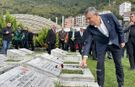 Özgür Özel Şehitliği Ziyaret Etti
