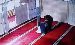 Caminin bağış kutusundan hırsızlık yapan kişi gözaltına alındı