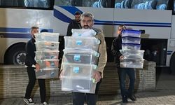 Samsun merkezli yasa dışı bahis ve suç operasyonunda yakalanan 65 şüpheli emniyete götürüldü