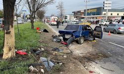 Bolu'da iki otomobilin çarpıştığı kazada biri ağır iki kişi yaralandı