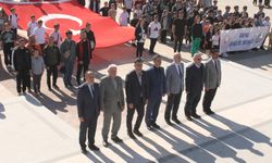 Bafra'da Gençlik Haftası yürüyüşü düzenlendi