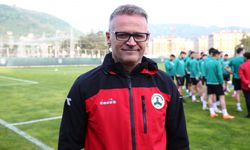 Giresunspor'da teknik direktör Buz, ligde kalma durumlarını değerlendirdi: