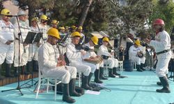 Zonguldak'ta "Madenci Korosu" Türk Mutfağı Haftası'na özel konser verdi