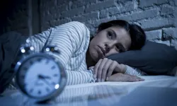 Sürekli yorgunluk ve uykusuzluk çekenler dikkat! Sağlıklı bir uyku için ne yapılmalı?