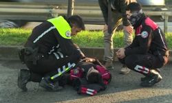 "Dur" ihtarına uymayan sürücünün otomobille çarptığı polis memuru yaralandı