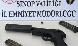 Sinop'ta üzerinde ruhsatsız tabanca bulunan zanlı gözaltına alındı