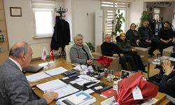 Arhavi’de Başkan Kurdoğlu CHP İlçe Teşkilatını Ağırladı