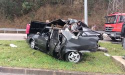 Erfelek'te devrilen otomobilin sürücüsü yaralandı