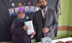 Giresun'da 74 yaşındaki kadın katıldığı kursta Kur'an-ı Kerim okumasını öğrendi