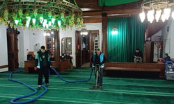 Rize Belediyesi’nden Ramazan Ayı Öncesi Camilerde Temizlik