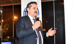 AK Parti Artvin Milletvekili Faruk Çelik, Arhavi'de konuştu: